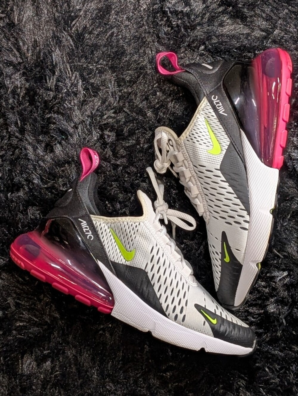 NIB Nike Air Max 270 GS White Laser Fuchsia Volt Size 5Y